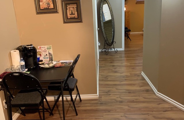 Suite & bedroom