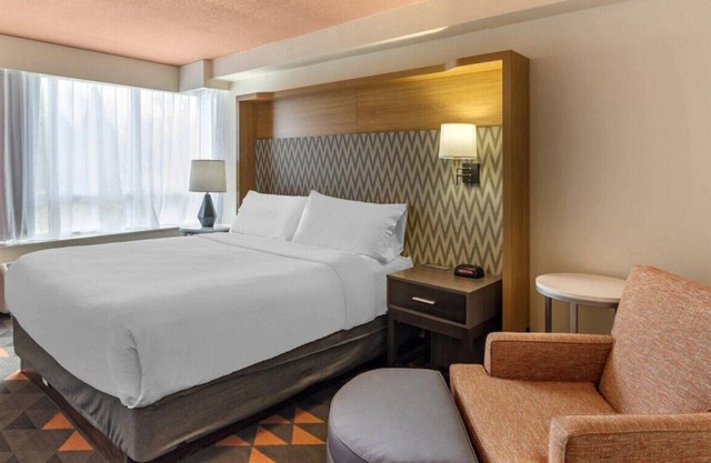 Suite for Your Vacation! Near Wild Bill's -S
