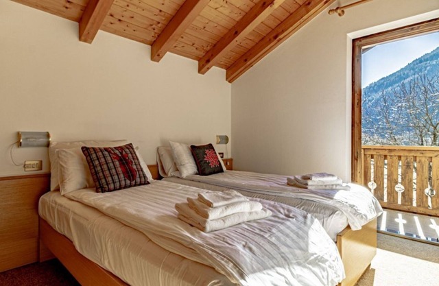 Suite Italy Pinzolo 6 - Apartment in the heart of the Dolomites