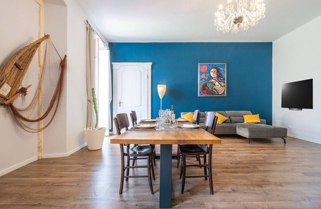 Apartment-Eigenes Badezimmer-Stadt-Stadtblick