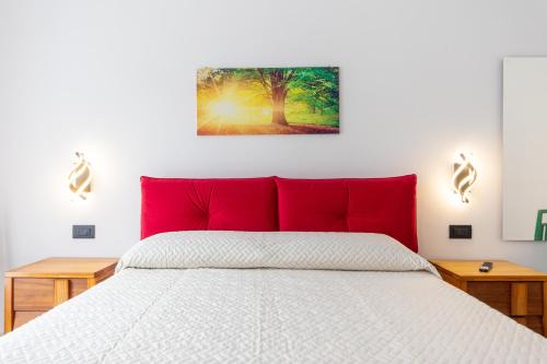 Suite Roccamare - Comfort d'Epoca e Vista da Sogno nel Cuore di Cefalù