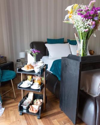 Suite room