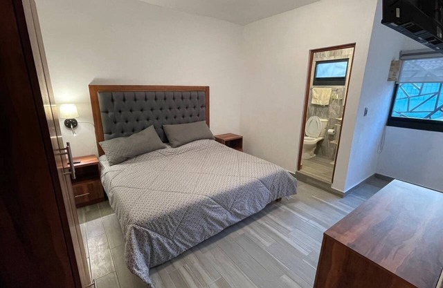 Suites de Lujo Nuevas, Recién Remodeladas a 5 min en Carro del Estadio Azteca