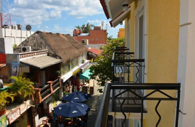 Suites Los Arcos