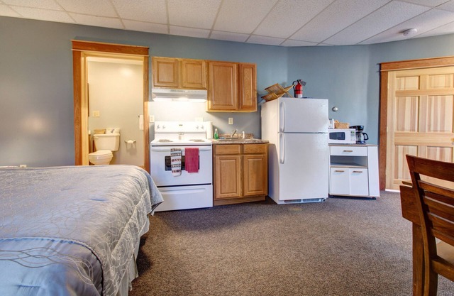 Suites on Main