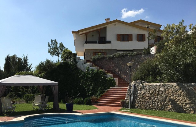 Schöne Villa mit privatem Swimmingpool, zum Genießen mit Familie oder Freunden