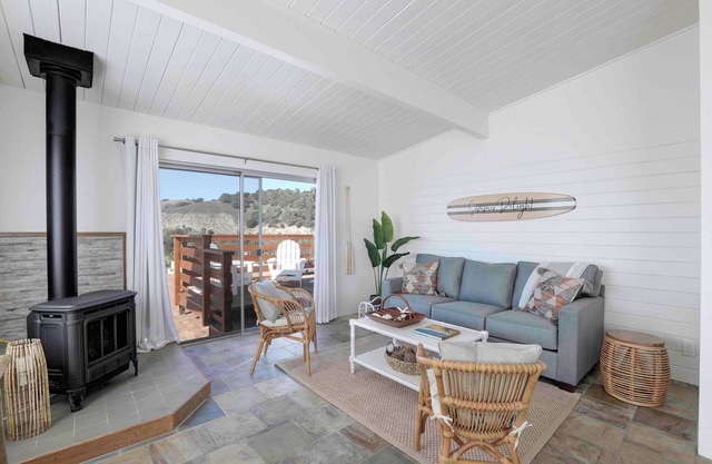 Summer Delight with Big ocean views . Minimum 30 night rental