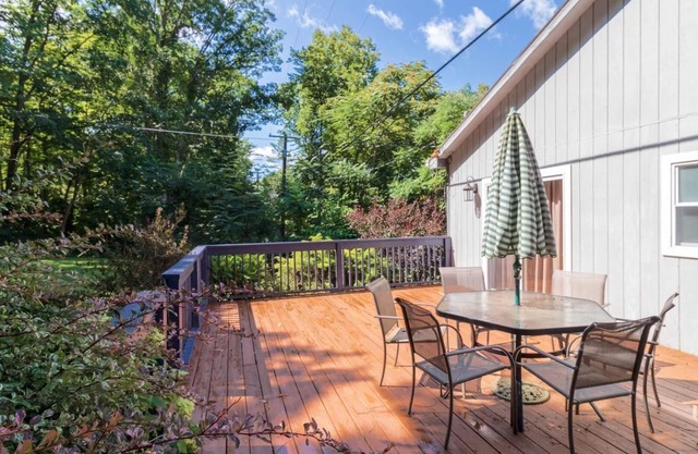 Sommer Hideaway: "Lovely Year Round Cottage mit einem California Flair"