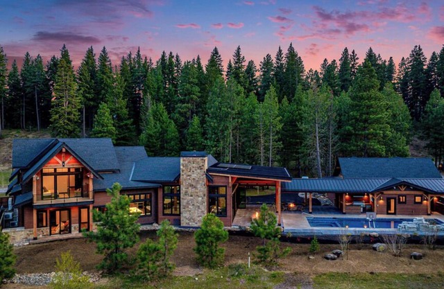 Suncadias Largest Home13,500sqft + Washington #1 Private Speakeasy