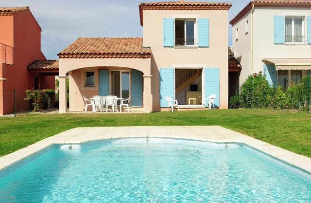 Sommervilla mit Terrasse oder Loggia, im Languedoc