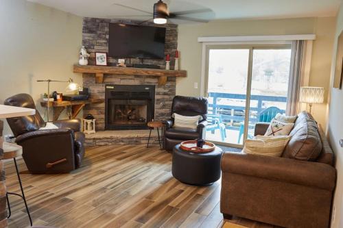 Summit View- Slopeside Luxury Timberline Mountain