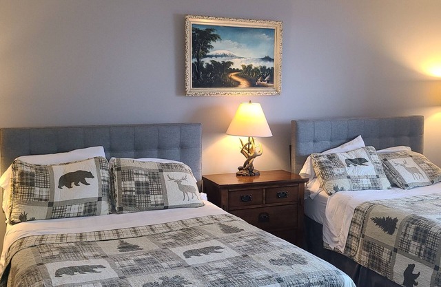 Summit Village – Enjoy Up North at Shanty Creek