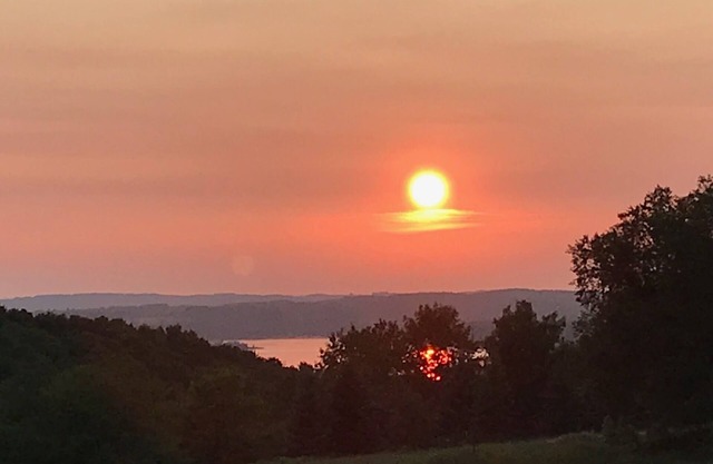 Summmit Sunsets 562 - Ski, Golf and more !