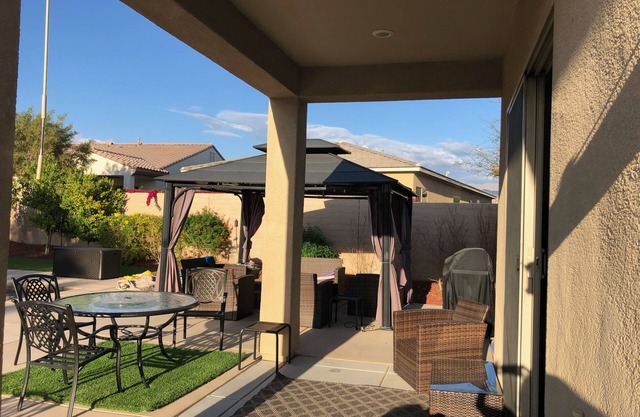 SUN CITY SHADOW HILLS.GOLF GATED, PRIVATE POOL/JACUZZI NEAR CASINO'S