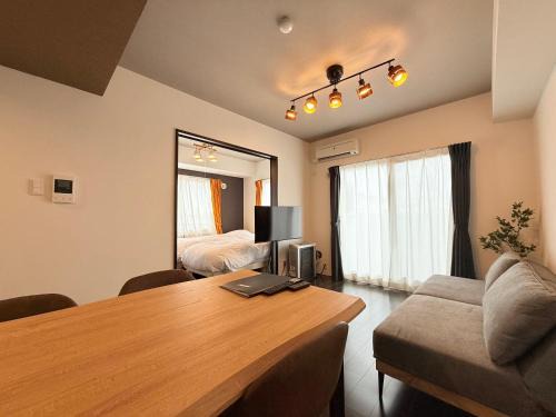 Sun Court Nango-dori サンコート南郷通 702