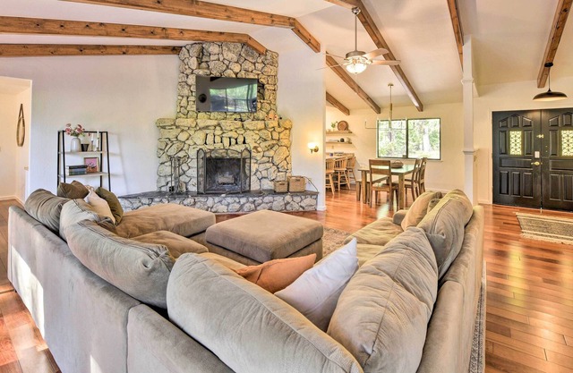 Sun-Dappled Cabin w/ Deck, Fire Pit & Kayaks!