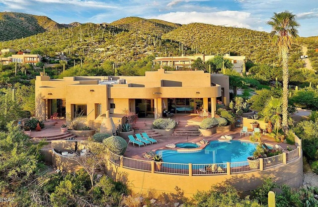 SUN KING - Amazing 180 Degree Sunset and Mountain Views!
