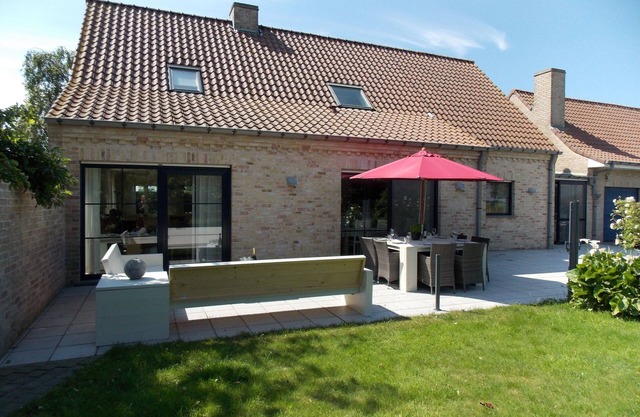 Villa in Diksmuide mit Garten, Sauna
