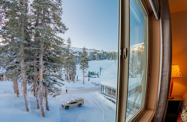 Sun Meadows Slope Side Getaway 303