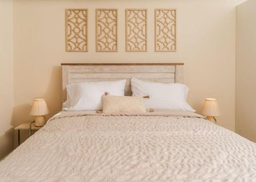 Sun-Sand-Serenity! Steps from the Beach, Luxe Pool & Cozy Comfort for 4