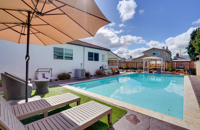 Sun-Soaked Livermore Gem with Patio & Fire Pit!