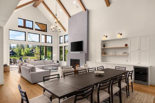 Suncadia 5 Bdrm Custom Home, Perfect for Small Events
