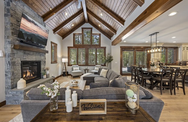 Epic Game Room / Mins 2 NelsonFarm/Lake CleElum+Summer Special 4+Nts
