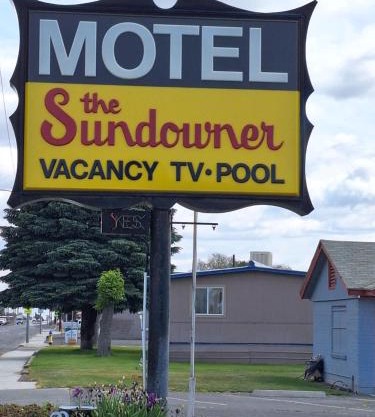 Sundowner Motel