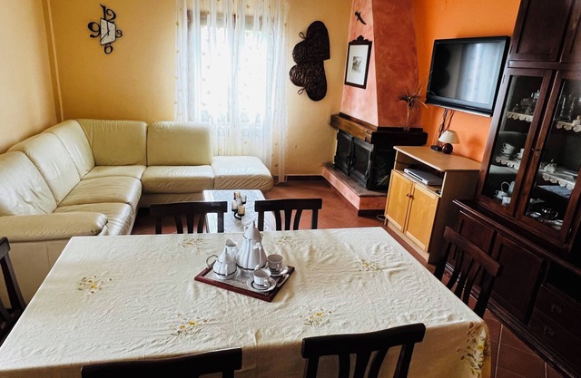 Sunflower Apartment