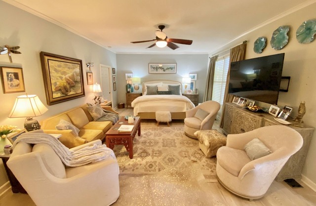 Sunflower Suite on the River