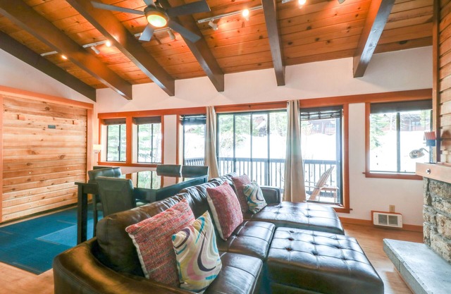 Hundefreundliche Studio-Wohnung mit Terrasse, Gemeinschaftspool, Whirlpool, Tennis und Fitnessraum!