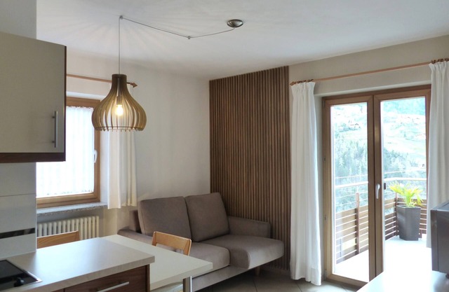 Sonnige FW, großer Südbalkon, herrliche Aussicht - Südtirol GUEST PASS inclusive
