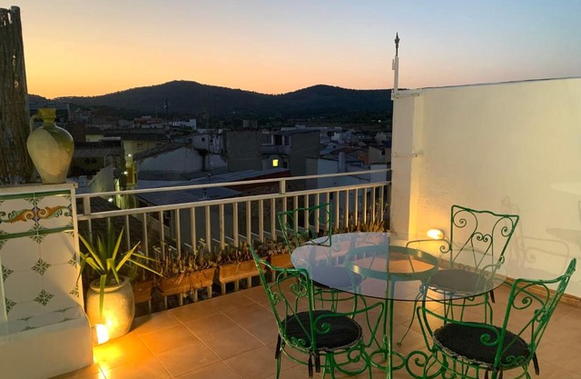 Sunny attic with views in L'Olleria