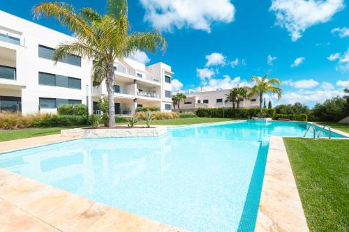Sunny Azure Golf, Views & Pool