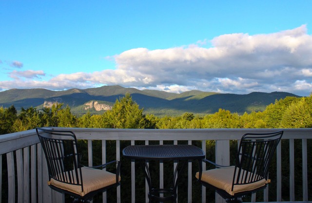 Sunny Condo w / Outlet Shops, Expansive Berg, Tal Ansichten der Umgebung von North Conway