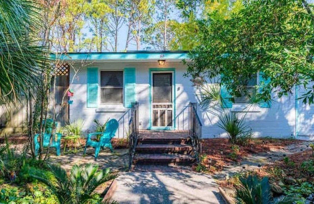 Sunny Daze Bungalow, sleeps 2 Adults