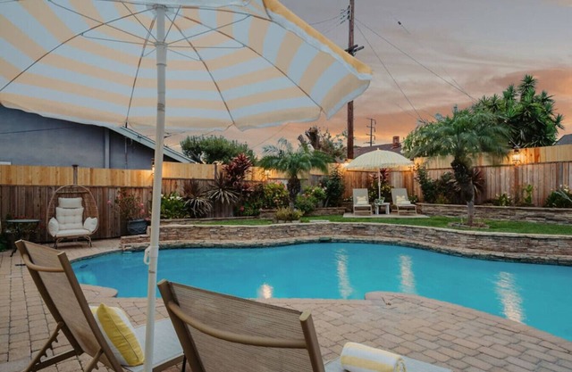 Sunny Daze | Heated Pool | Billiards | Games