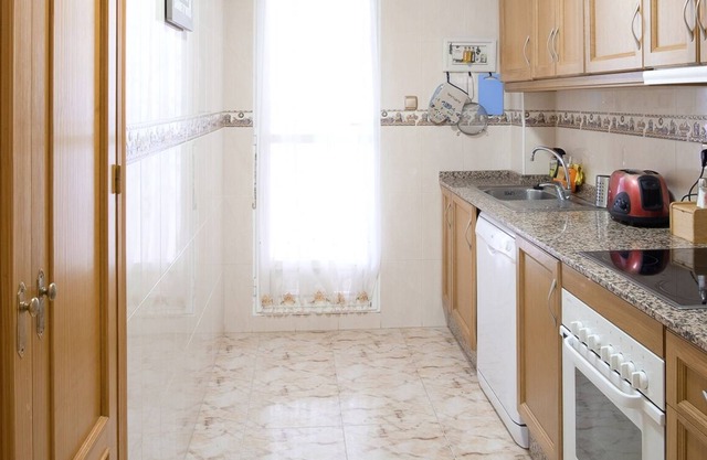 Sunny family holidays in a cozy apartment near the beach and a Natural Park.