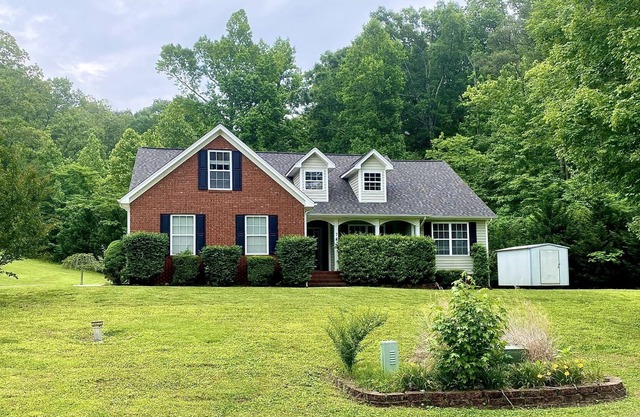 Sunny Flintstone Haven with large deck, pool, and hot tub!