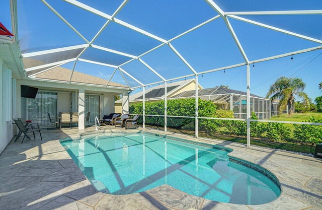 Sunny Fort Myers Home w/ Heated Pool!