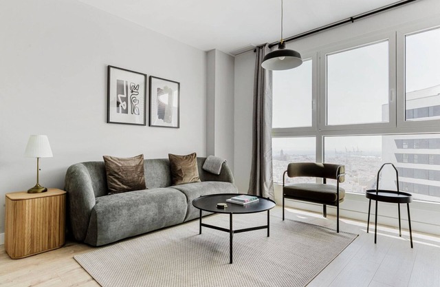 Sunny Martiricos-La Roca 1BR w/ Gym, Pool & Media Room, by Blueground