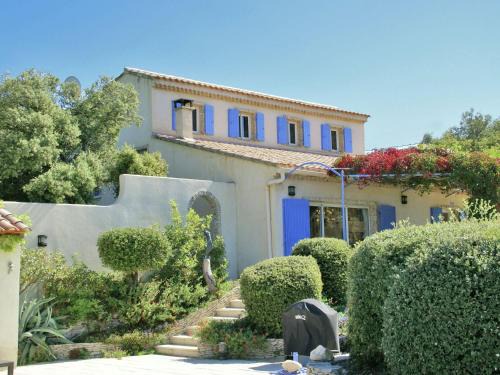 Sunny Provence Getaway
