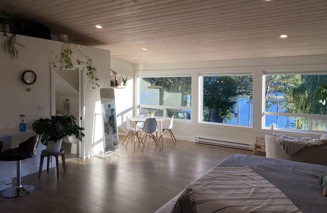 Sunny Riverfront Loft