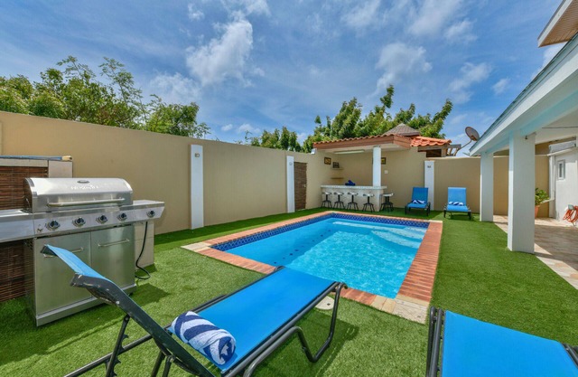 Sunny Side Villa - 3BR