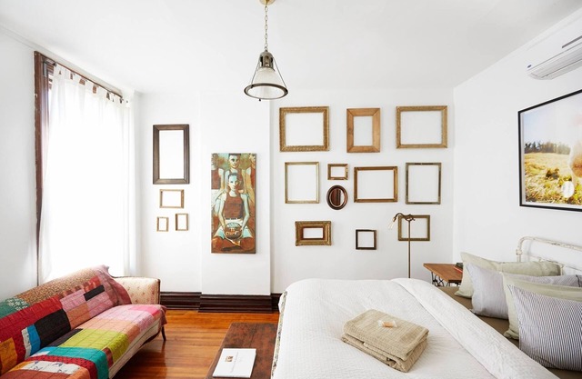 Sunny, Spacious & Central: Fedora
