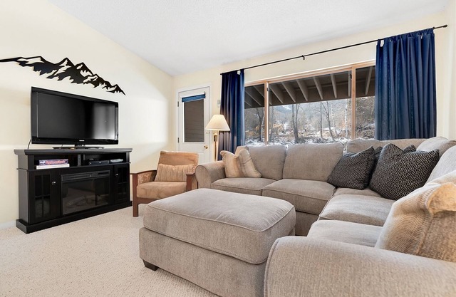 Sunrise C-126 | 1 Bed, 1 Bath