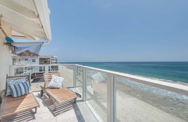 Sonnenaufgang Malibu Road Beachfront Penthouse