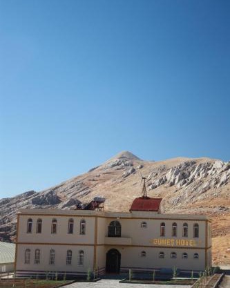 Sunrise Nemrut Güneş Motel