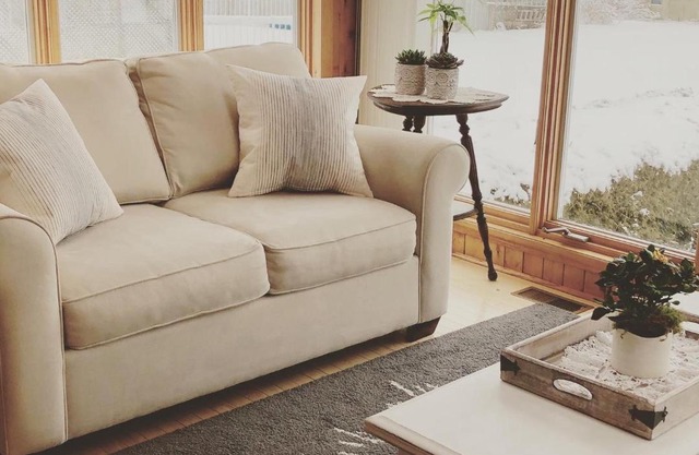 Sunroom on Maple
