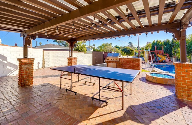 Sunset Cliffs! Pool, Outdoor Living, Ocean View!